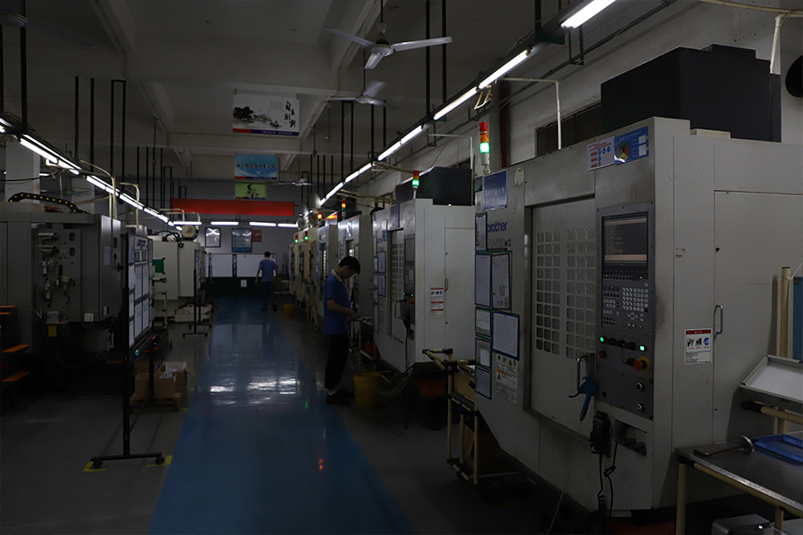 自動化機(jī)械加工類型：精密制造車削的原理與操作