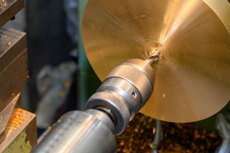 突破孔加工瓶頸：鉆鏜工藝在生命科學(xué)零配件中的應(yīng)用